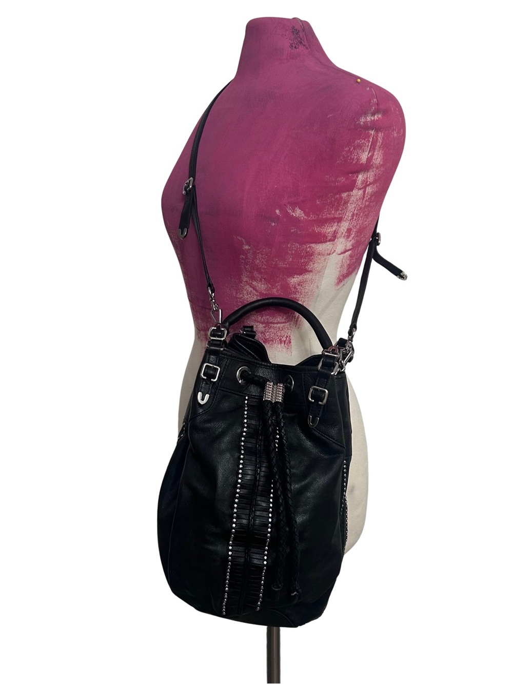 🖤MAKE OFFER🖤 Rebecca Minkoff Black Leather Drawstring Bucket Bag Y2K Silver